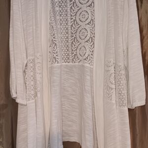 Simply Noelle Cream Lace Accent Tunic